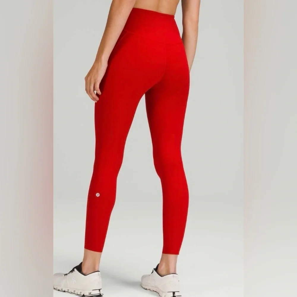 Lululemon Base Pace HR Tight 25”